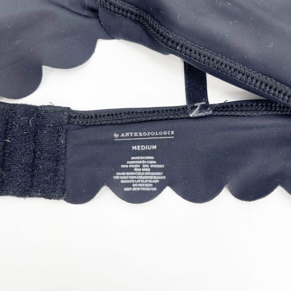 Anthropologie Womens Seamless Scalloped Bra Size M Black Adjustable Padded - Picture 3 of 7
